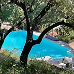 Jolie Annexe Du Mas Dans Le Coeur De La Garrigue Nimoise *