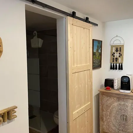 Σπίτι διακοπών Jolie Annexe Du Mas Dans Le Coeur De La Garrigue Nimoise Νιμ
