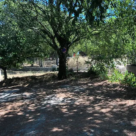 Jolie Annexe Du Mas Dans Le Coeur De La Garrigue Nimoise Prázdninový dům