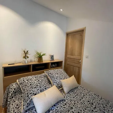 Σπίτι διακοπών Jolie Annexe Du Mas Dans Le Coeur De La Garrigue Nimoise Νιμ