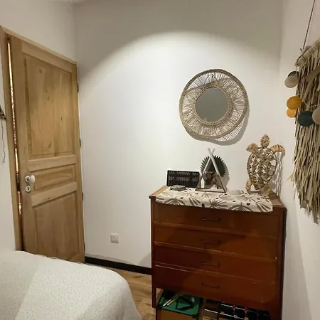 Jolie Annexe Du Mas Dans Le Coeur De La Garrigue Nimoise Casa de Férias Nîmes