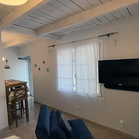 Jolie Annexe Du Mas Dans Le Coeur De La Garrigue Nimoise Casa de Férias